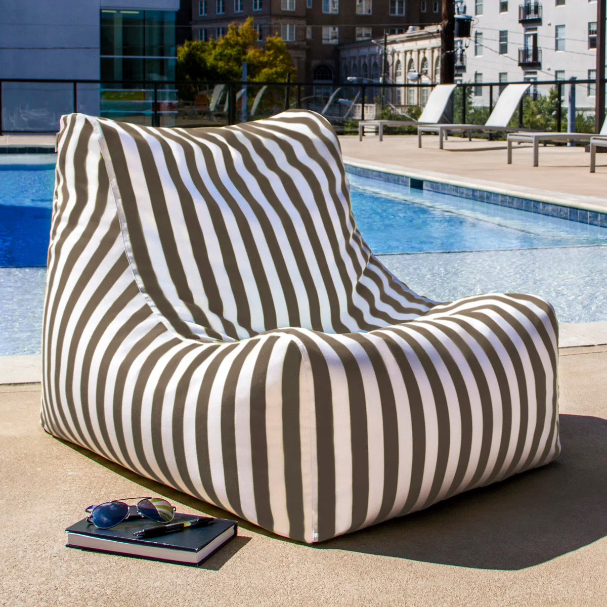 CozyConfort™ – פוף נוח להפליא להרפיה מושלמת, במחיר משתלם.
